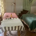Les Ambiances Du Coly בית הארחה
